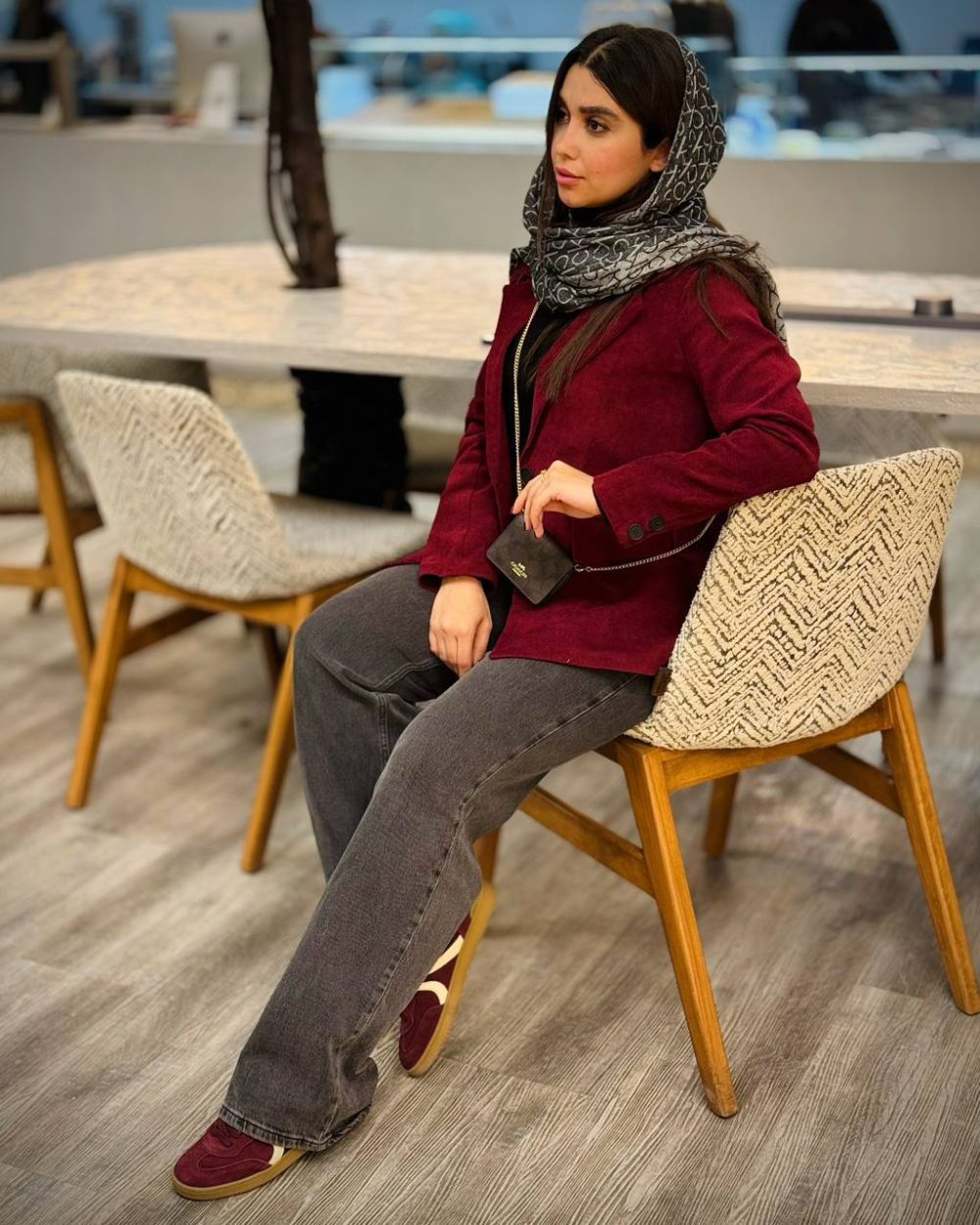 چِری CHERRY - Image 2